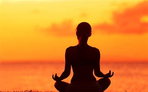 Sağlıklı Bir Yaşam İçin Yoga ve Meditasyon